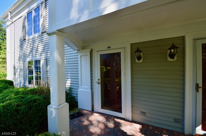 219 Terrace Dr unit 219, Chatham, NJ 07928 - photo 1