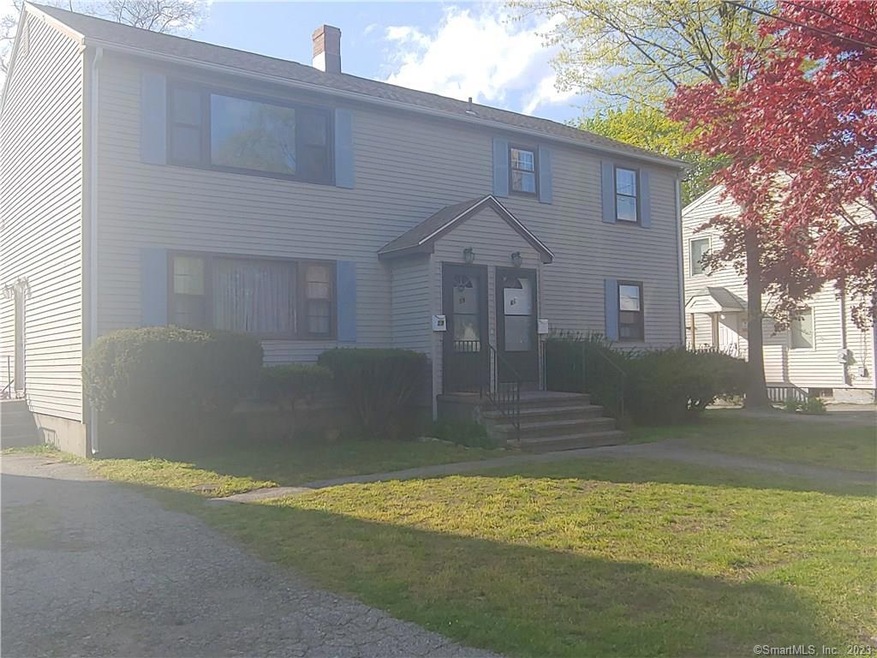 61 Johnson Ct, Stratford, CT 06615 - photo 1