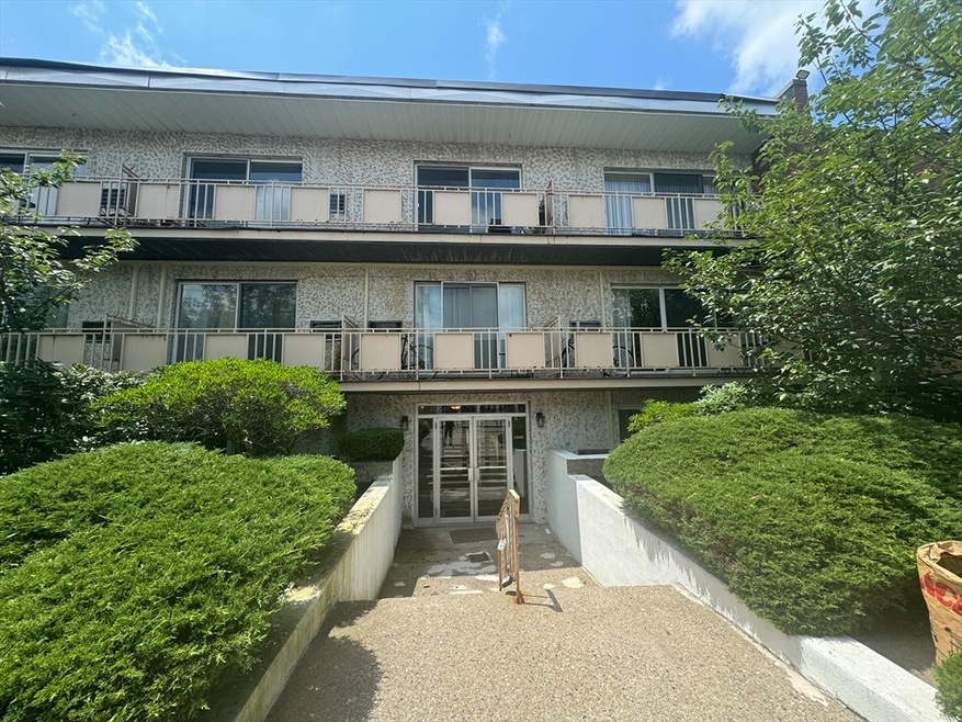 383 Langley Rd unit 12, Newton Center, MA 02459 - photo 1