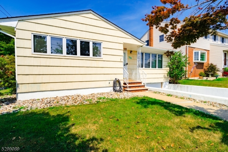 Sold $500,000 • Co-Listing Agent