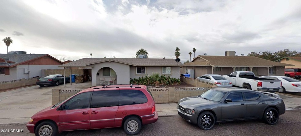 5613 W La Reata Ave unit 2, Phoenix, AZ 85035 - photo 1