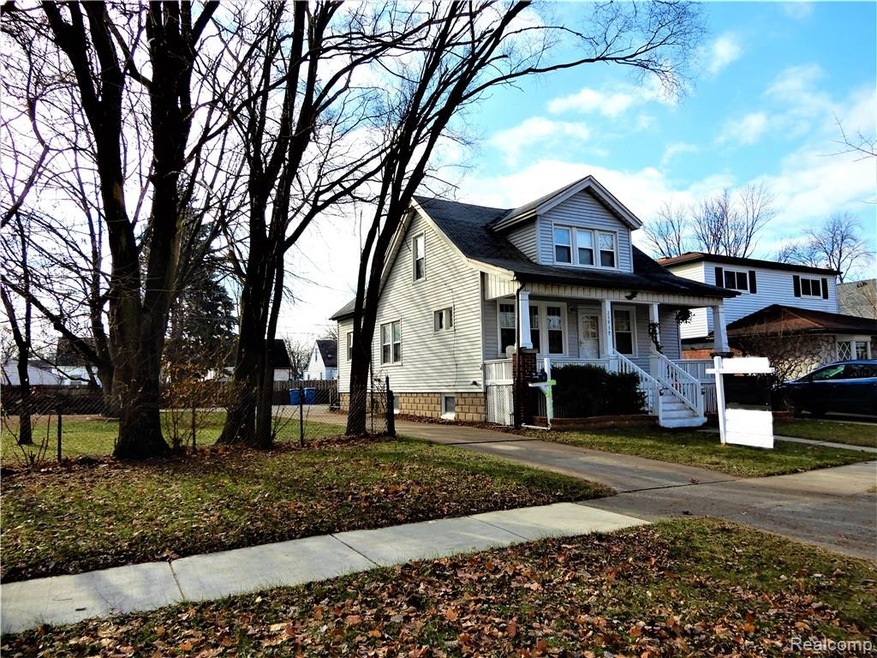 EXCELLENT 2 FAMILY INCOME PROPERTY ON A LARGE DOUBLE LOT IN DEARBORN HEIGHTS