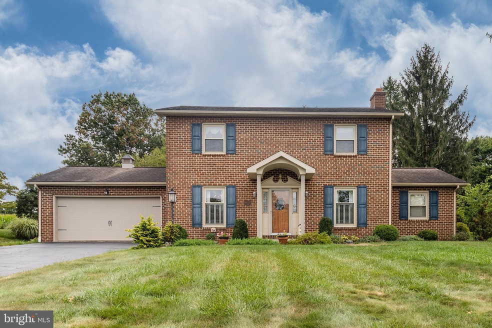 2260 Scotland Rd, Chambersburg, PA 17201 - photo 1