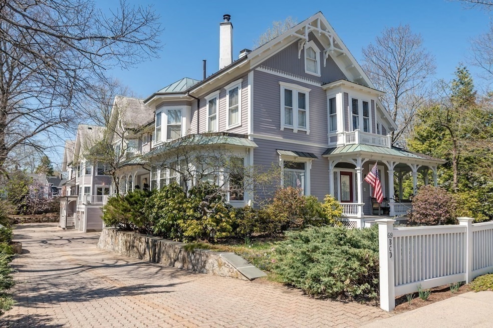 619 Washington St unit D, Wellesley, MA 02482 - photo 1