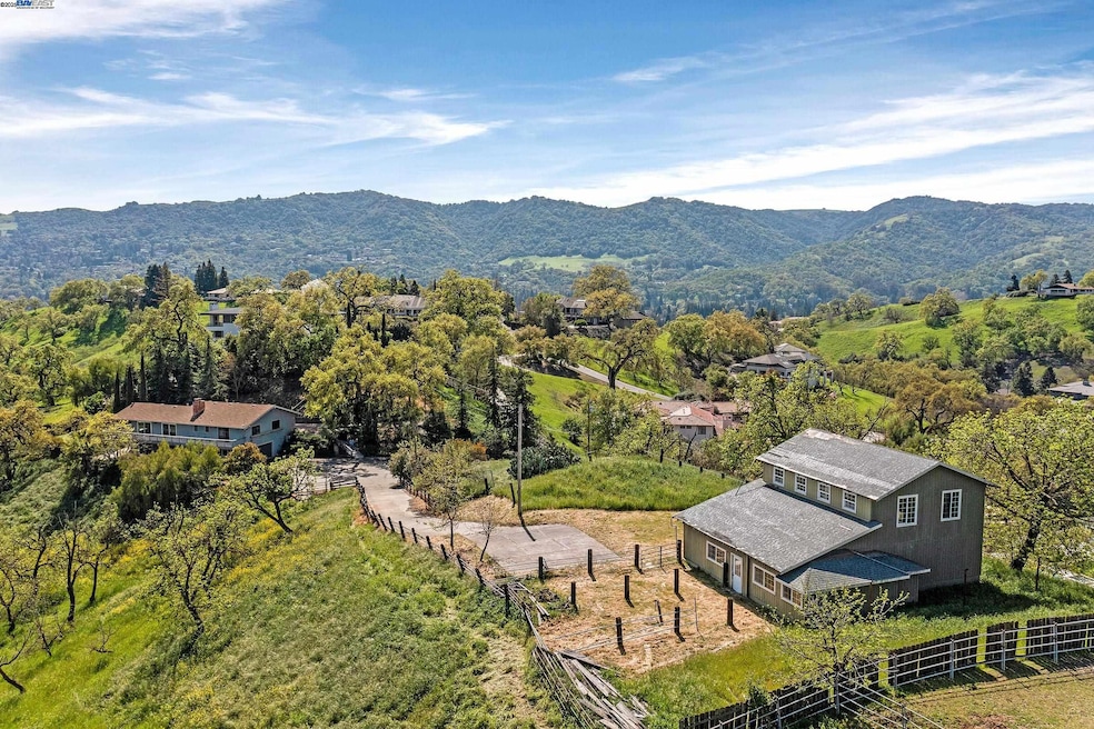 unlisted-address, Danville, CA 94526 - photo 1