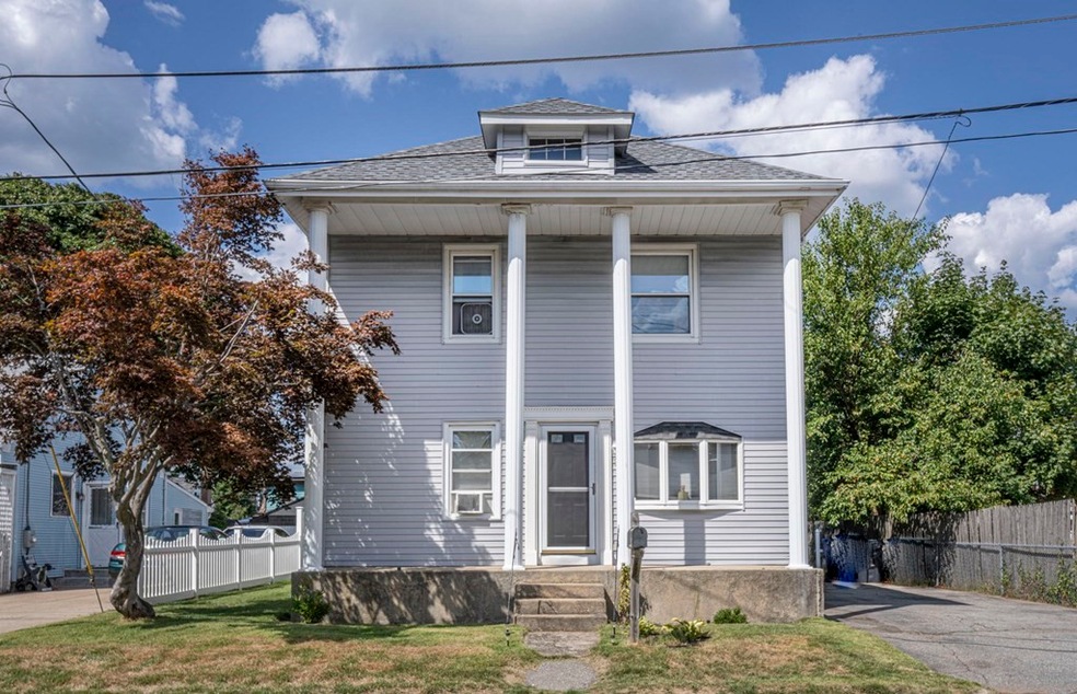 92 Riley St, Pawtucket, RI 02861 - photo 1