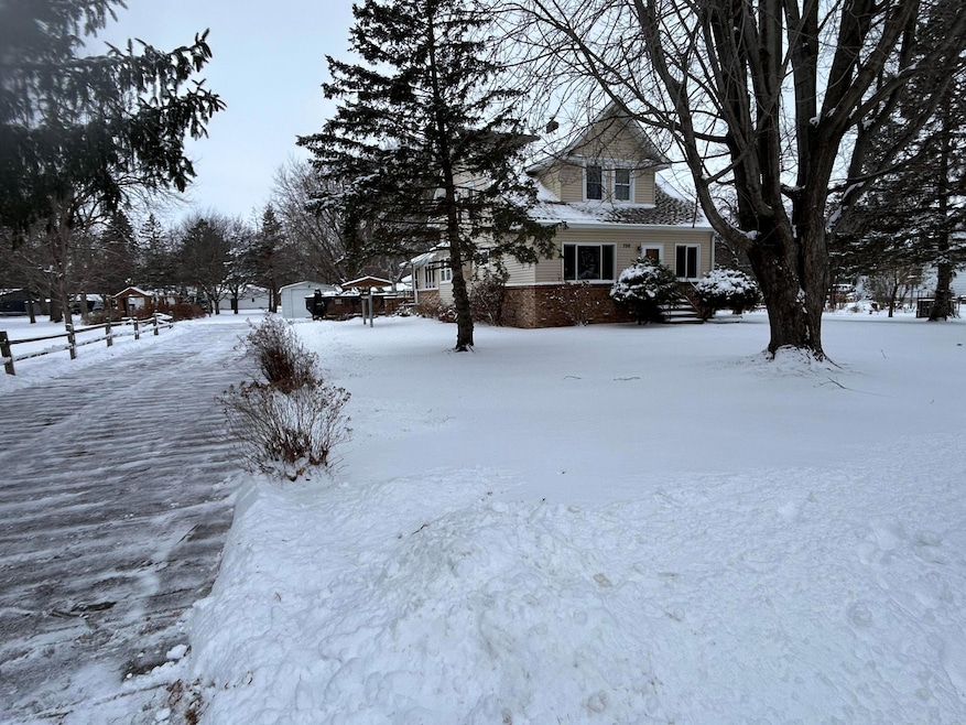 750 Swanson Ave SE, Cokato, MN 55321 - photo 1