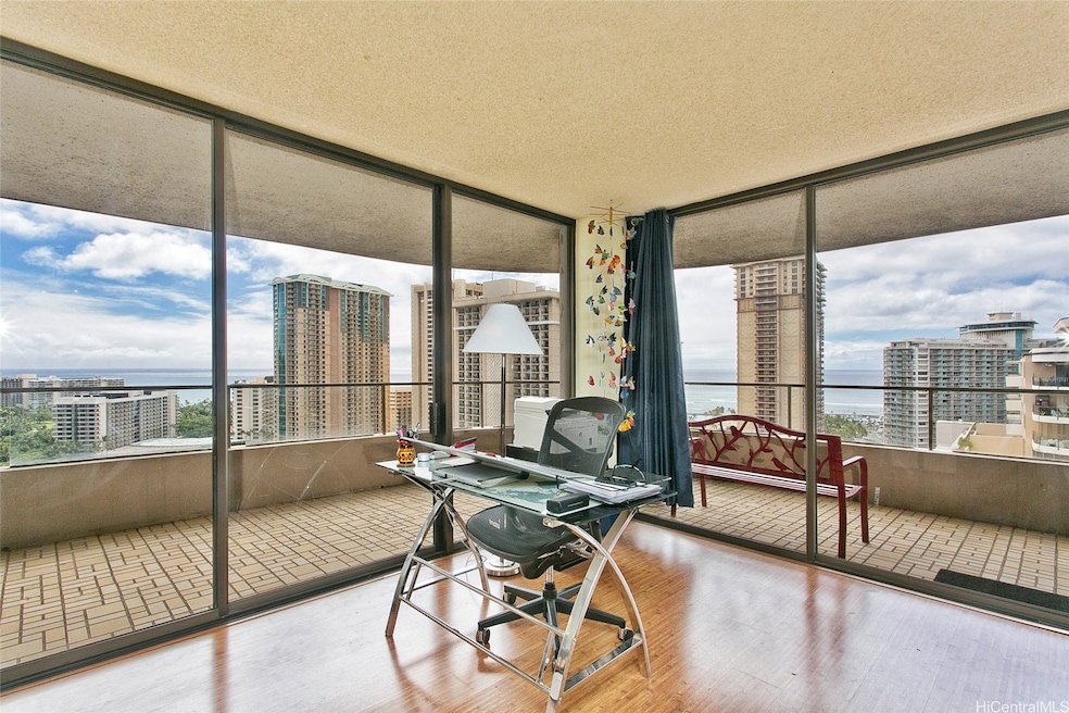 Canterbury Place unit 25A, Honolulu, HI 96815 - photo 1