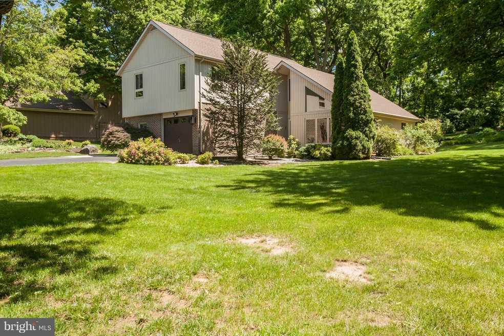 20519 Bluebird Ave, Hagerstown, MD 21742 - photo 1