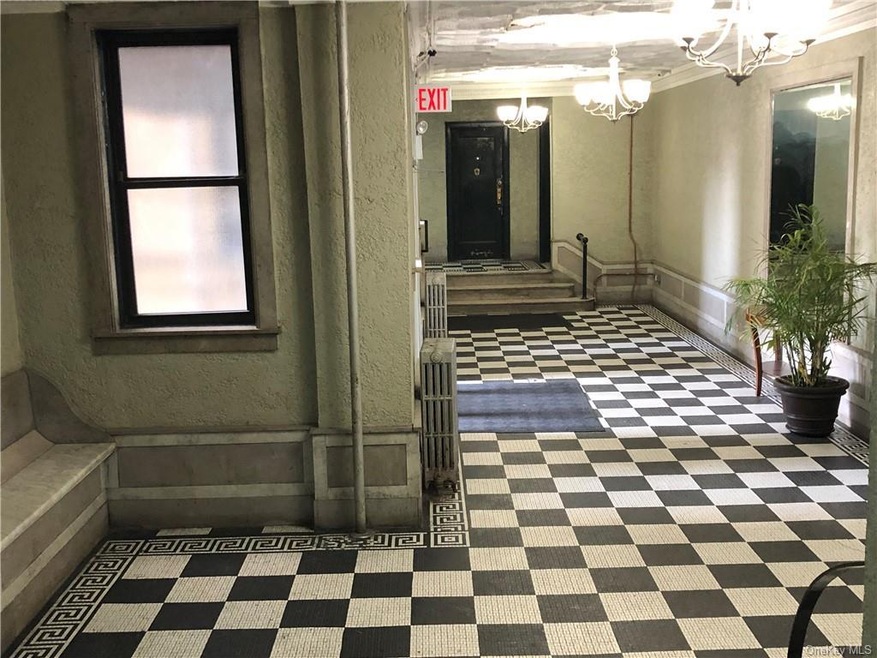 3120 Kingsbridge Ave unit 2C, Kingsbridge, NY 10463 - photo 1