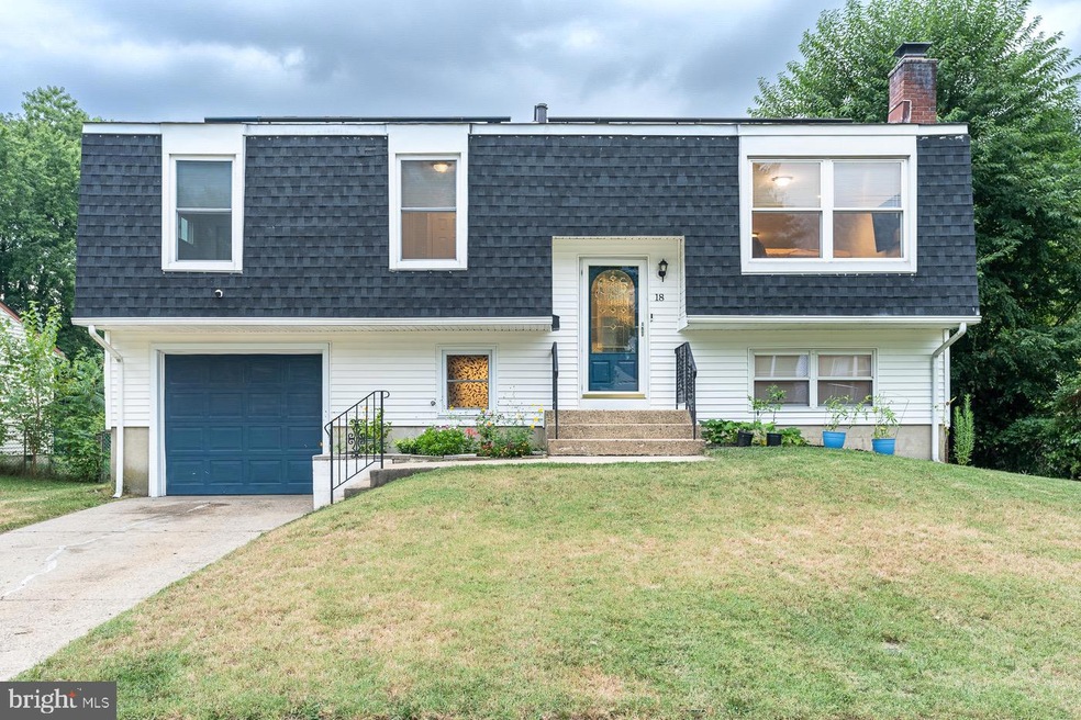 18 Sandal Ln, Willingboro, NJ 08046 - photo 1