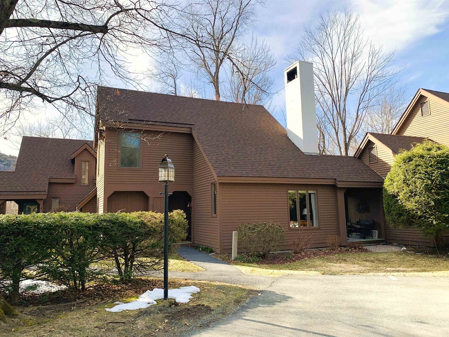 807 Murphys Rd unit 4B, Quechee, VT 05059 - photo 1