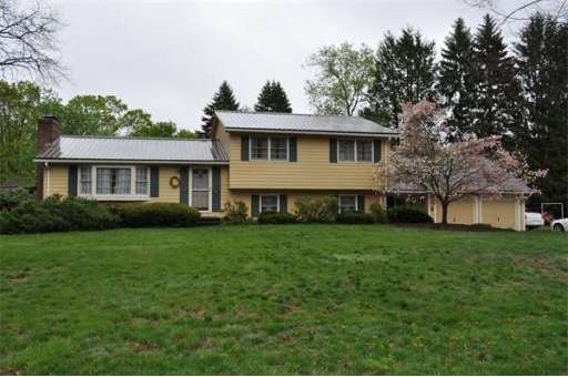 15 Woodlawn Rd, Hadley, MA 01035 - photo 1