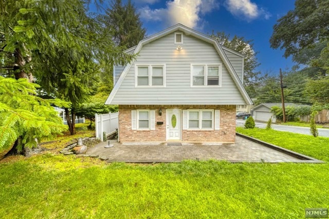 Sold $650,000 • Co-Listing Agent