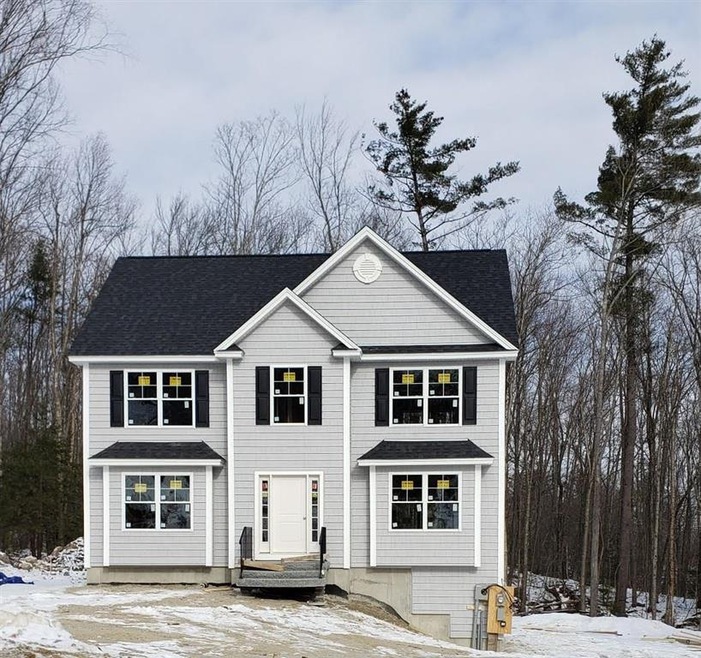 70 Pine St, Hooksett, NH 03106 - photo 1
