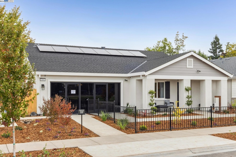 2652 Wesley Way, Chico, CA 95973 - photo 1