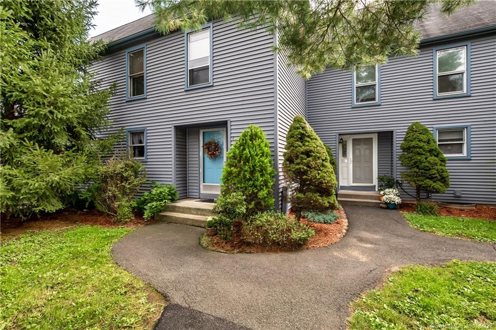 6 Danforth Ln, Rocky Hill, CT 06067 - photo 1