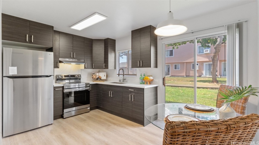 New kitchen cabinets, quartz countertops, applianc