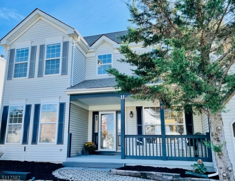 11 Bluebird Way, Raritan, NJ 08869 - photo 1