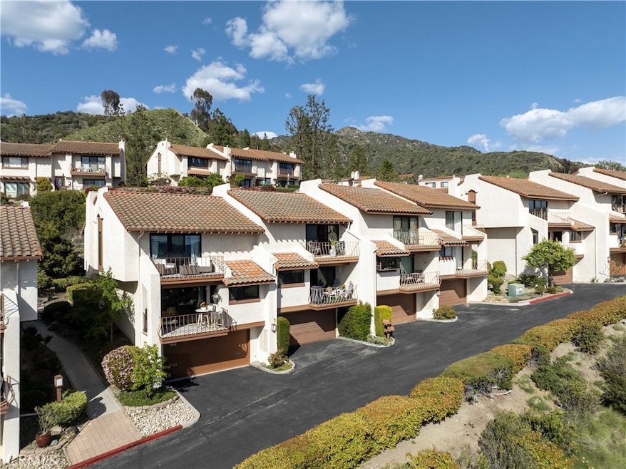 Sold $944,000 • Co-Listing Agent