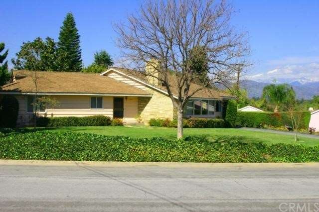 GREAT LOOKING HOME!