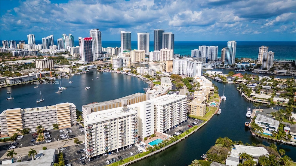 For Sale $315,000 • Co-Listing Agent