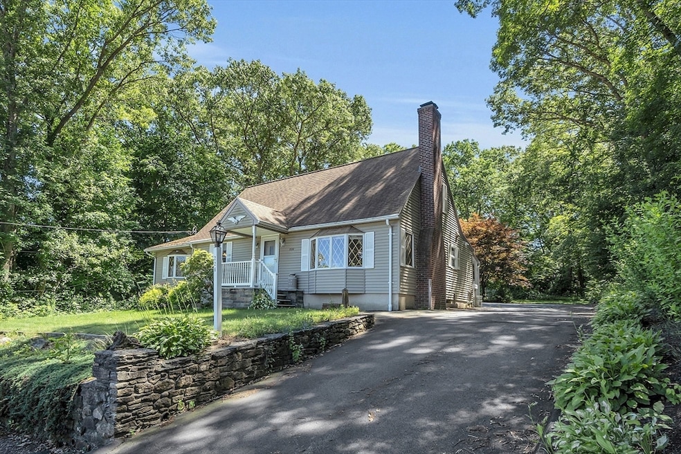 226 Sunderland Rd, Worcester, MA 01604 - photo 1