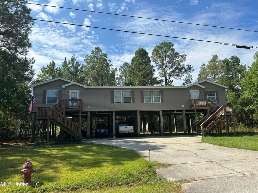 6055 E Pike St unit 6057, Bay Saint Louis, MS 39520 - photo 1