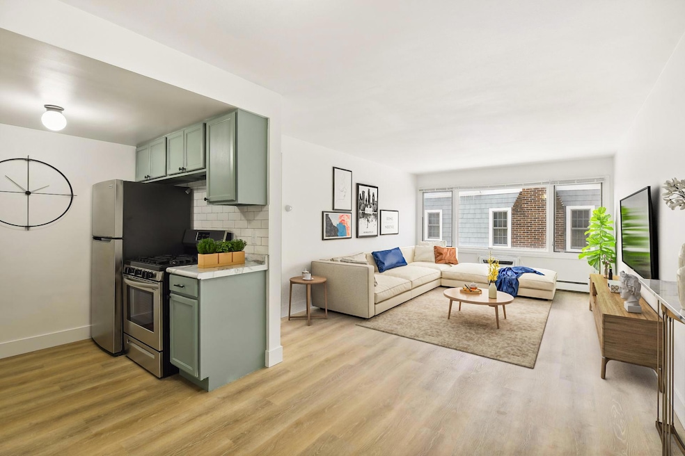 For Rent $1,995/month