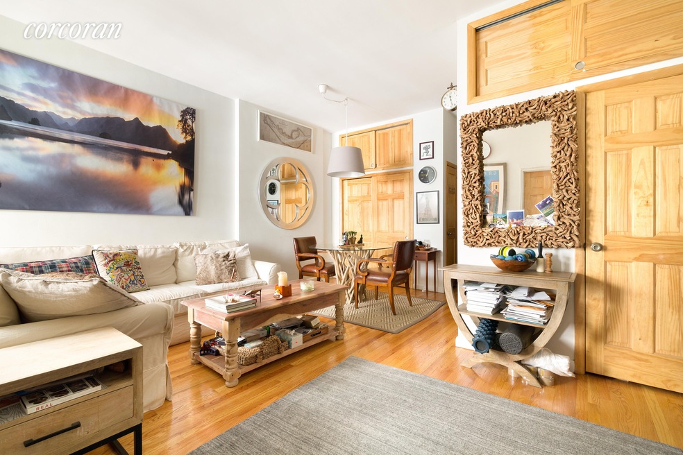 27 W 71st St unit 5B, New York, NY 10023 - photo 1