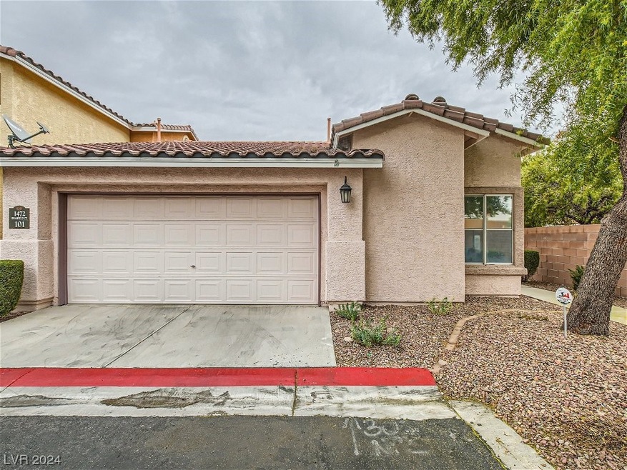 Very nice front exterior w/2 car garage