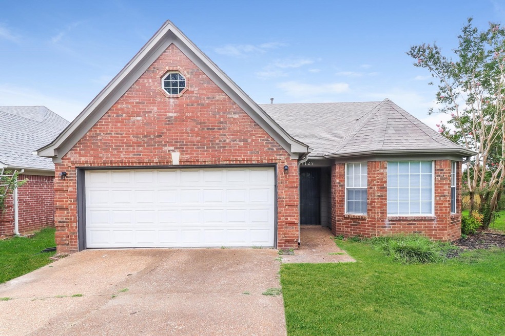 7129 Raleigh Lagrange Rd, Cordova, TN 38018 - photo 1