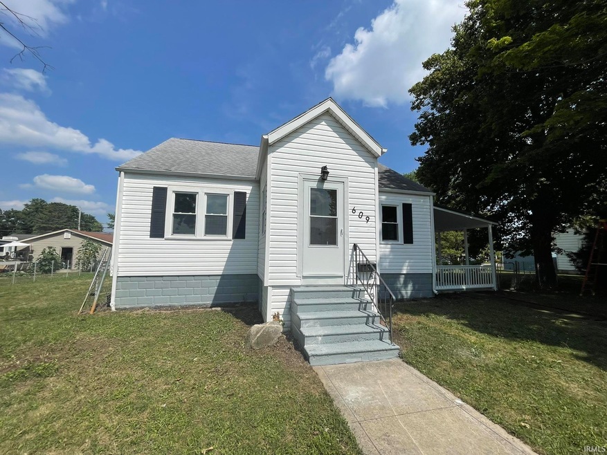 609 S Walsh St, Garrett, IN 46738 - photo 1