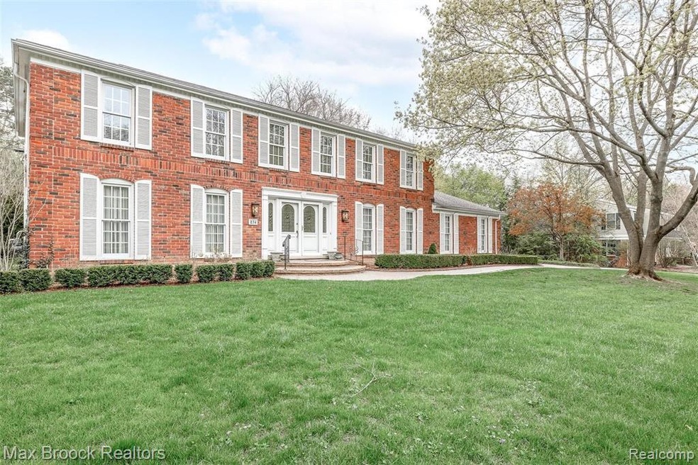 834 N. Valley Chase Rd., Bloomfield Hills  MI