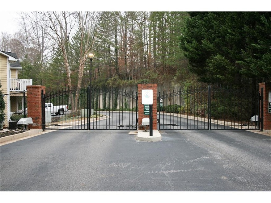 Hembree Creek Gated Entry