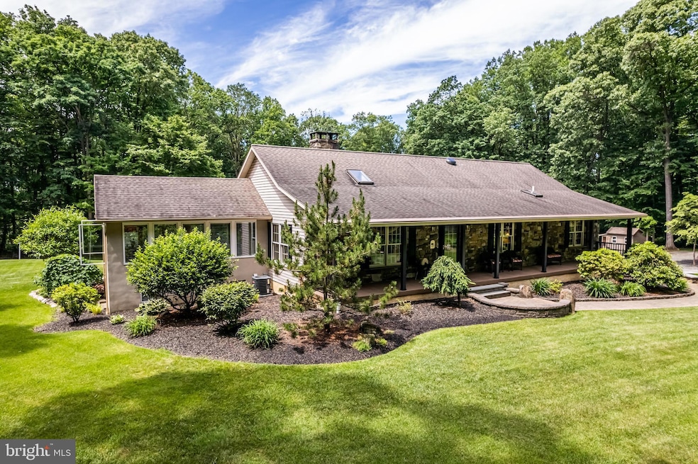 1949 Upper Ridge Rd, Green Lane, PA 18054 - photo 1