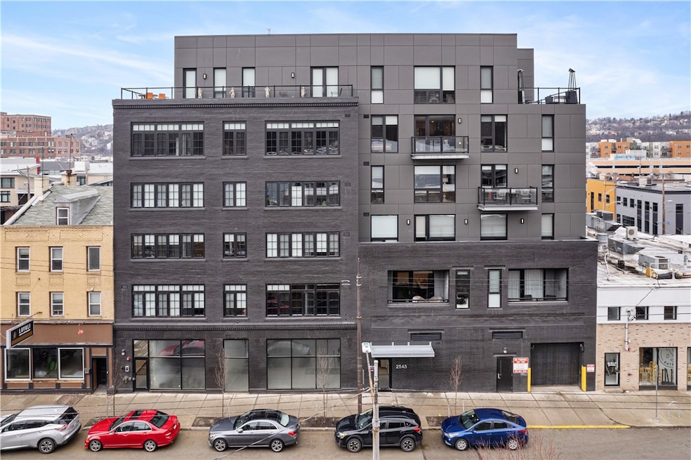 2545 Penn Ave unit 208, Pittsburgh, PA 15222 - photo 1
