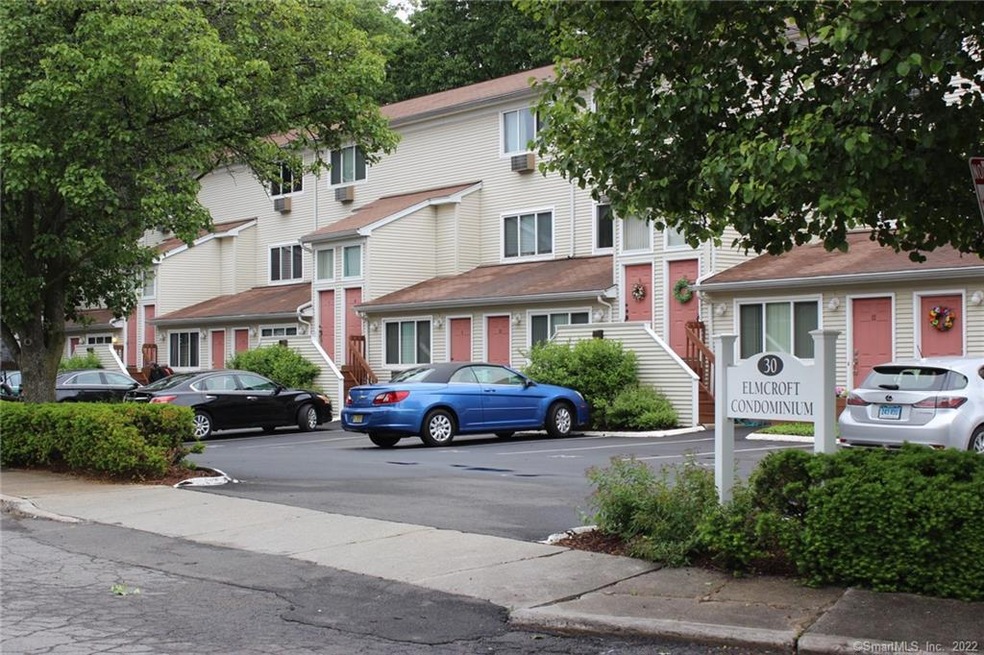 30 Elmcroft Rd unit 4, Stamford, CT 06902 - photo 1