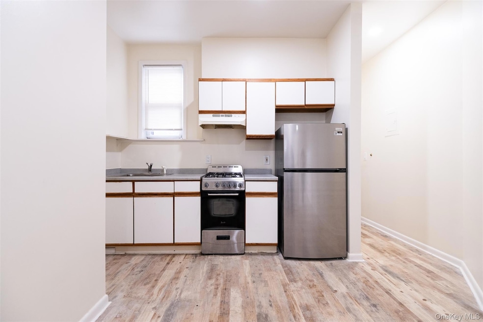 For Rent $2,050/month