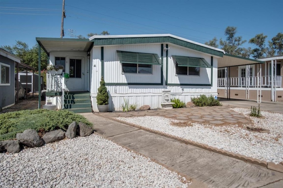 19690 N Highway 99 unit 161, Acampo, CA 95220 - photo 1