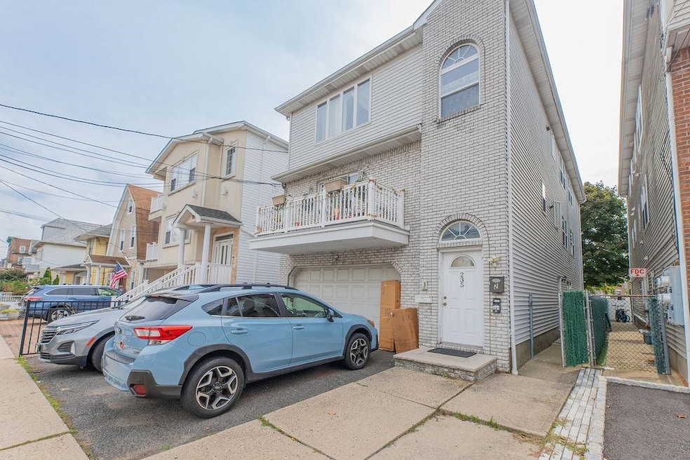 For Rent $2,400/month