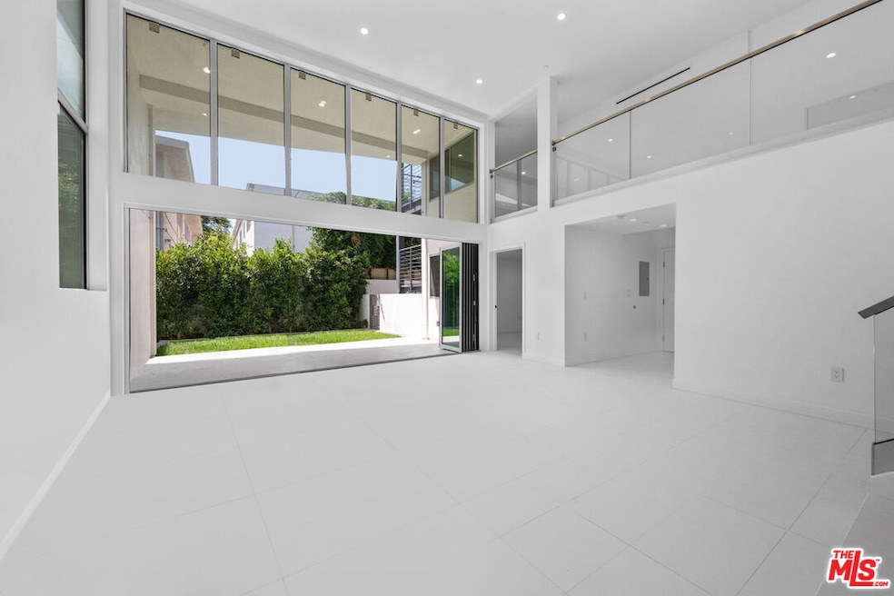 For Sale $2,199,000 • Co-Listing Agent