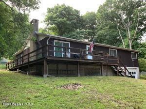 2106 Lakeview Rd, Bushkill, PA 18324 - photo 1