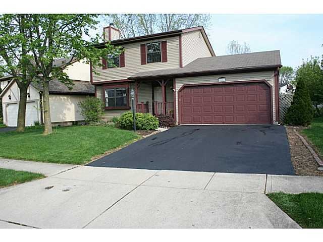 7852 Stanburn Rd, Columbus, OH 43235 - photo 1