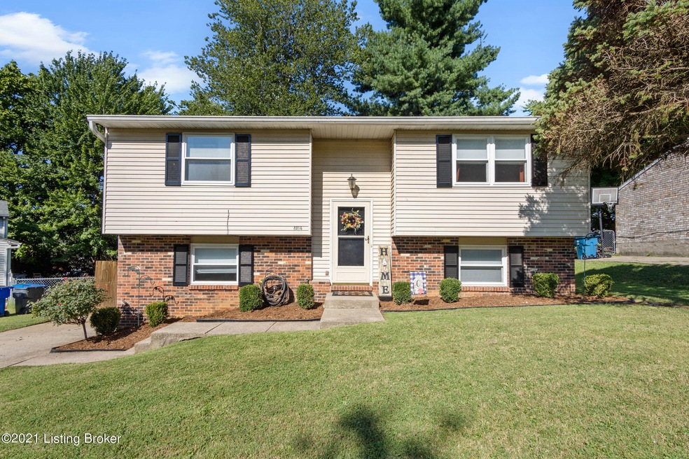 8214 Laurel Grove Ct, Louisville, KY 40228 - photo 1