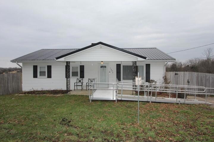 1694 Ballard Rd, Lawrenceburg, KY 40342 - photo 1