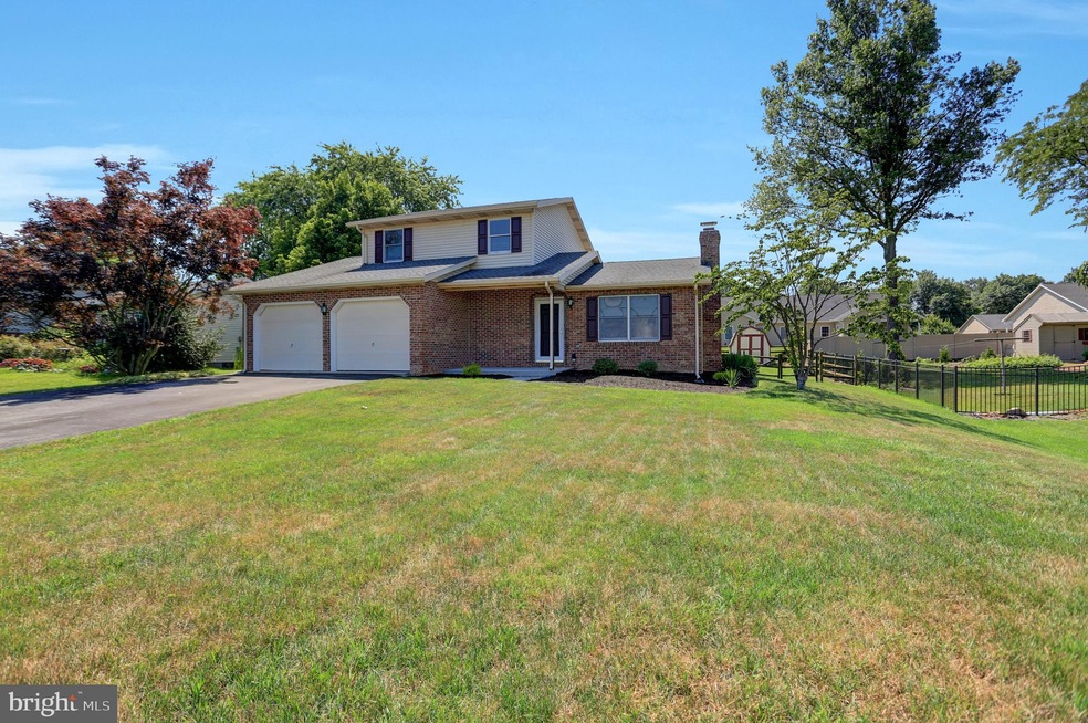 3302 Scotland Rd, Chambersburg, PA 17202 - photo 1