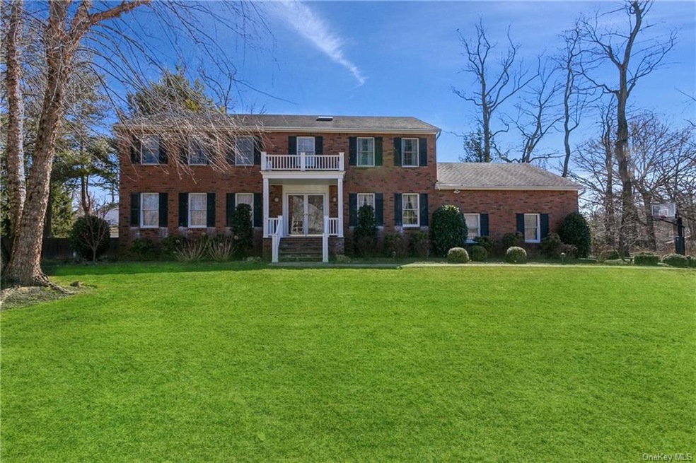 7 Cypress Point Dr, Purchase, NY 10577 - photo 1