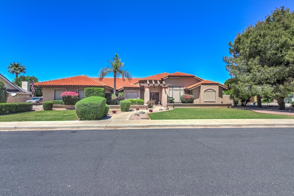 3214 E Encanto St-2
