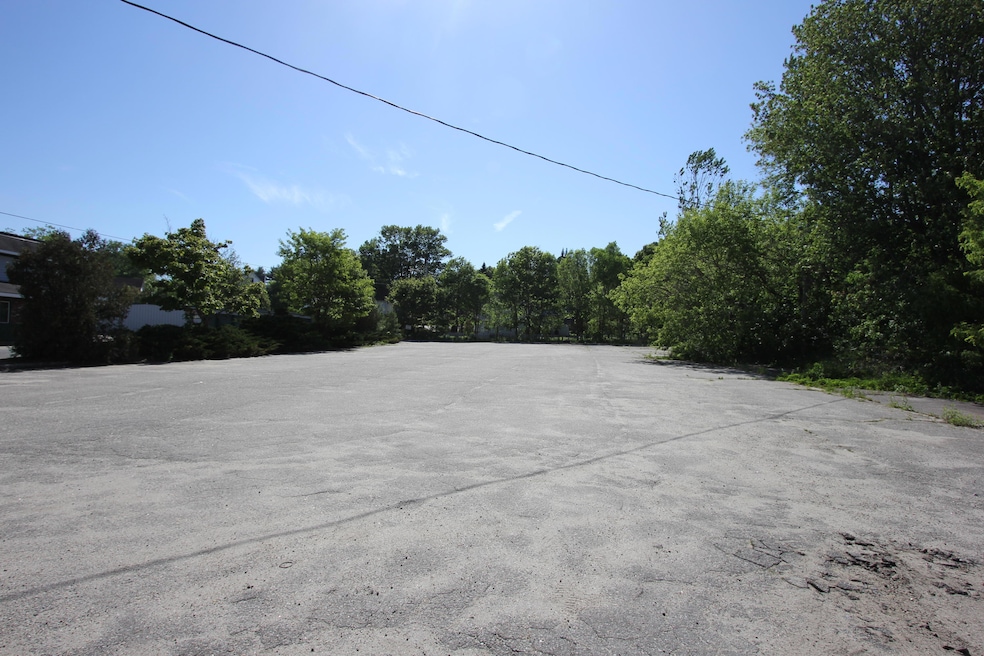 5 Memorial St, Lisbon, ME 04250 - photo 1